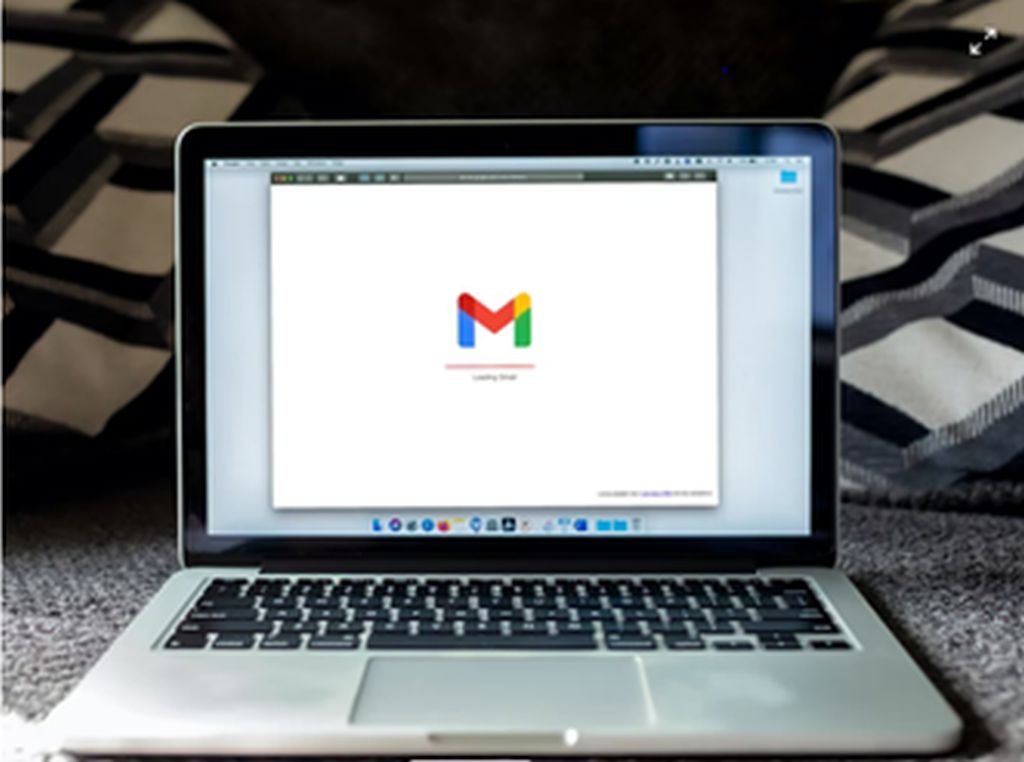MacBook launching a Gmail account