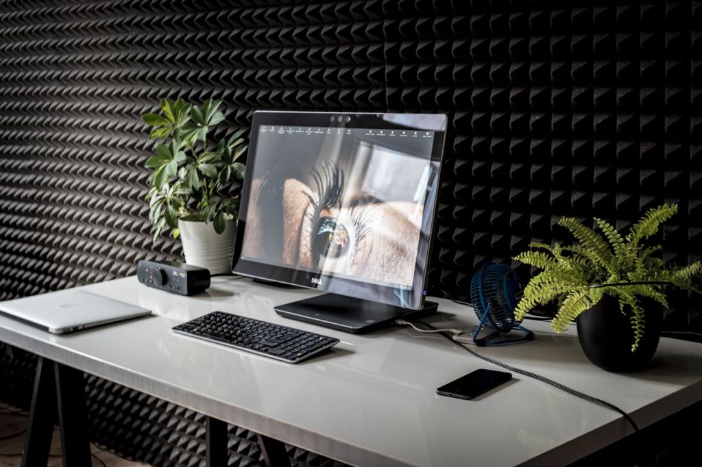 computers become a creative way to promote businesses.