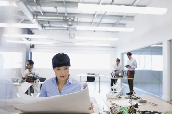 lady becoming an Internet Entrepreneur
