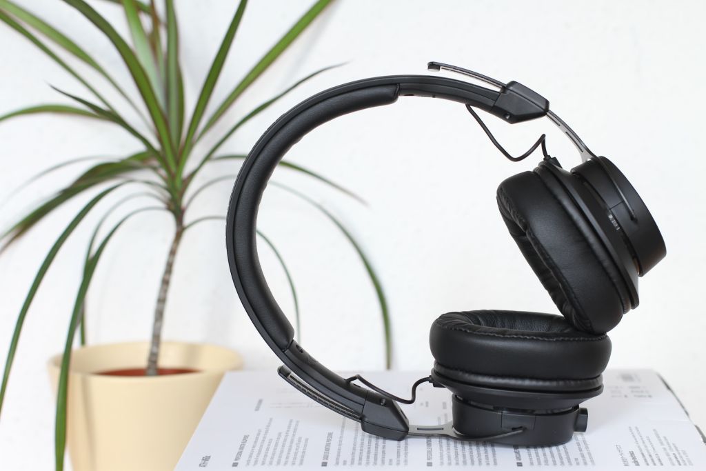The Importance of Listening for Seniors