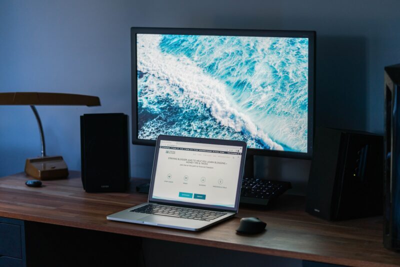 Generating Income for Retired Bloggers